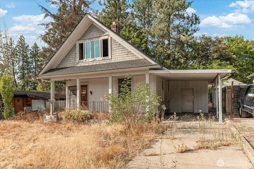 325 E 20th Avenue Spokane, WA 99203