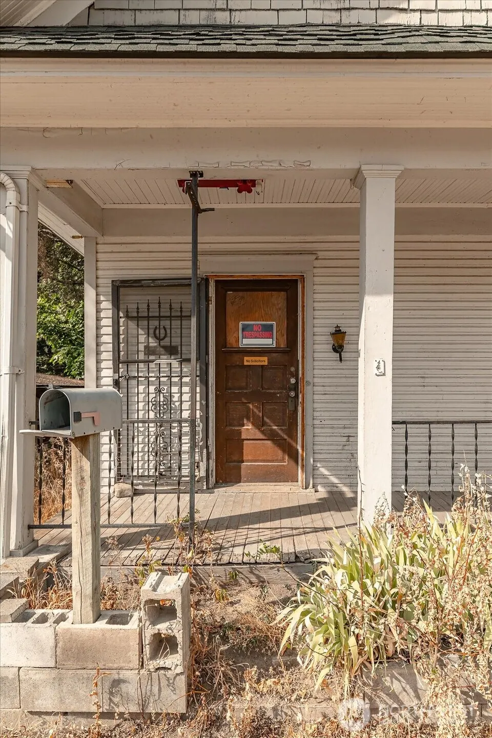 325 E 20th Avenue Spokane, WA 99203