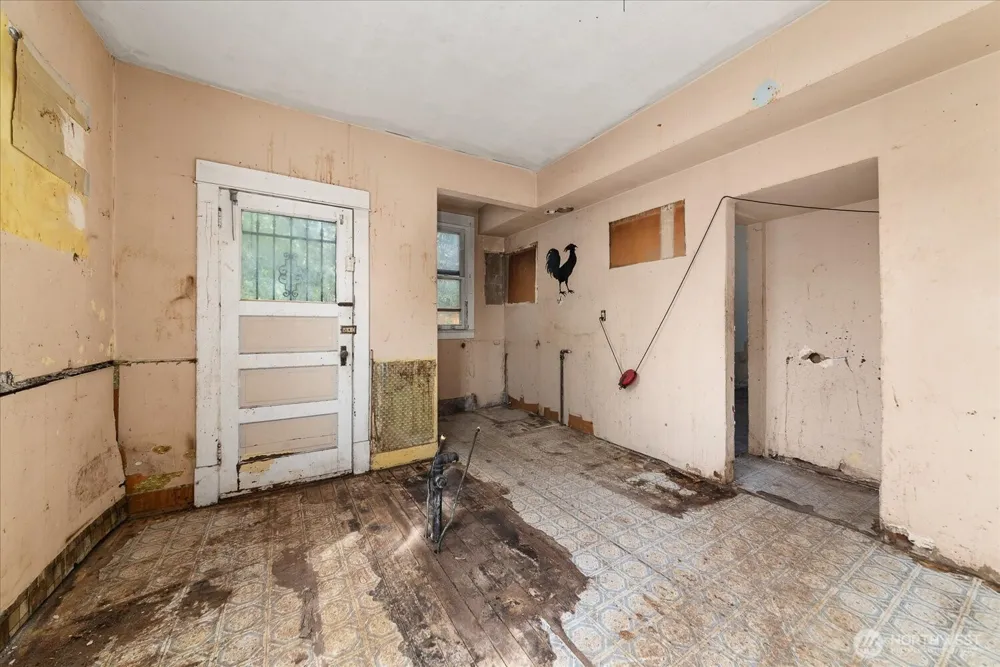 325 E 20th Avenue Spokane, WA 99203