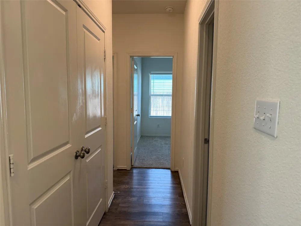 105 Crier Cove Georgetown, TX 78626