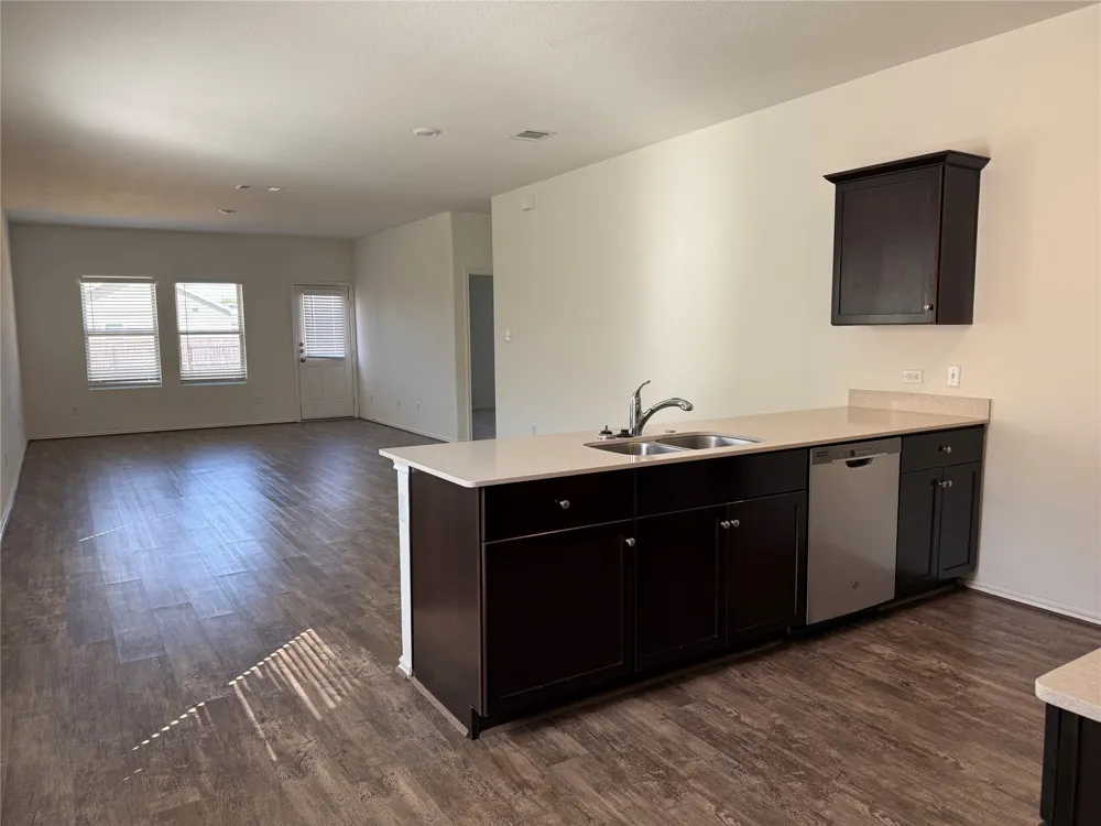 105 Crier Cove Georgetown, TX 78626