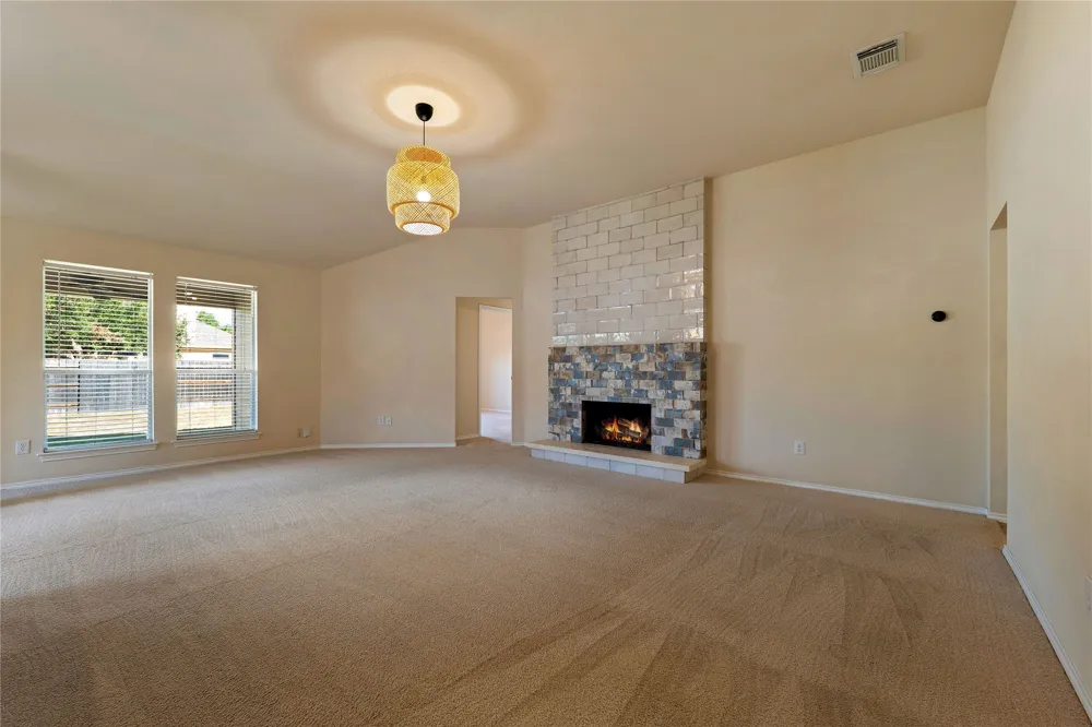11620 Sunny Creek Lane Manor, TX 78653