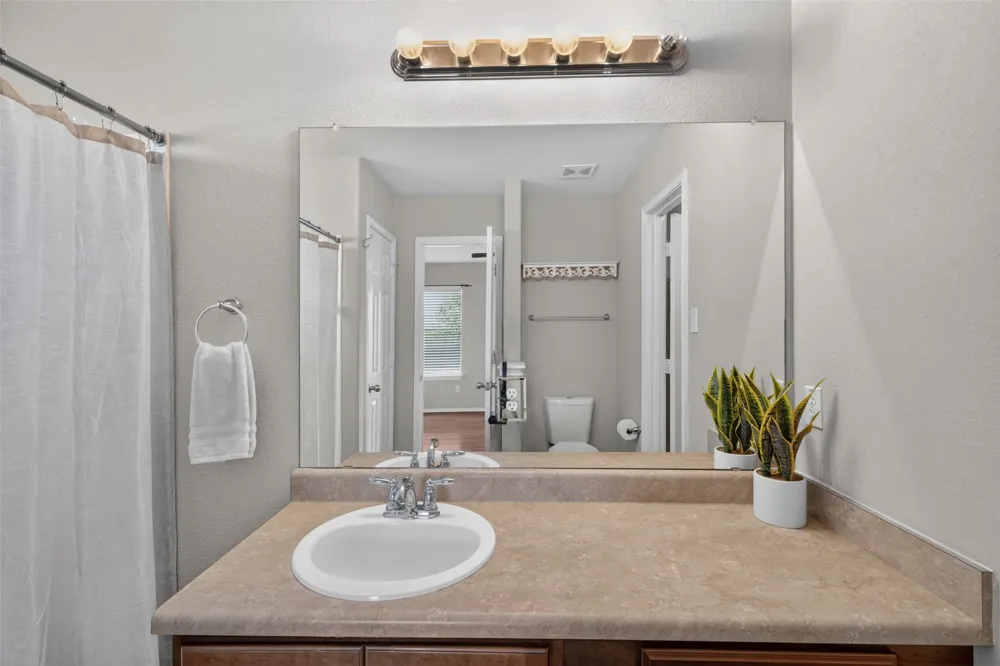 313 Wimberley Street Hutto, TX 78634