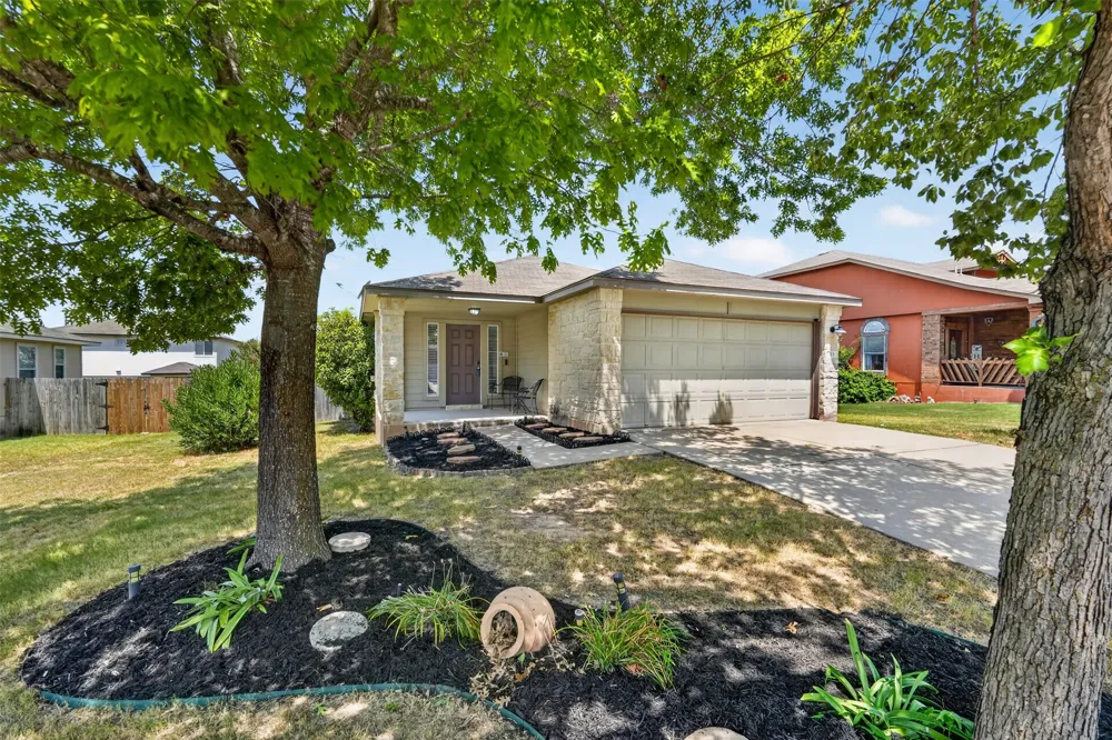 313 Wimberley Street Hutto, TX 78634