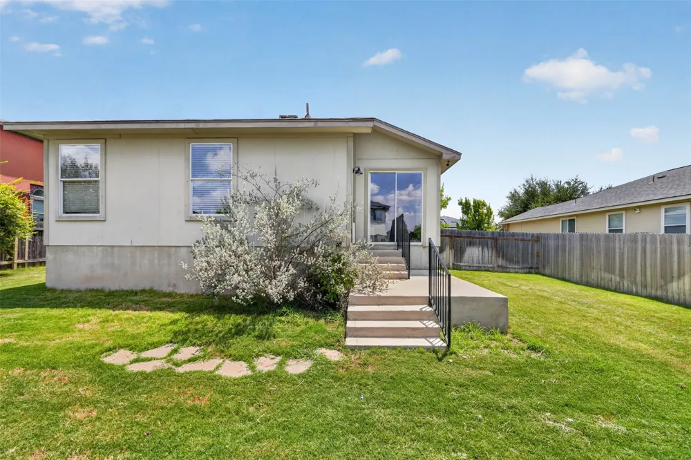313 Wimberley Street Hutto, TX 78634