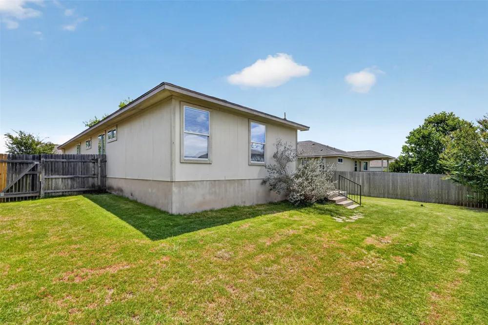 313 Wimberley Street Hutto, TX 78634
