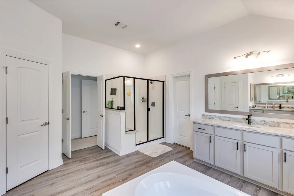 2808 Stone Branch Drive Leander, TX 78641
