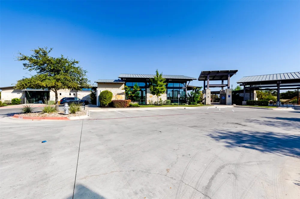 2808 Stone Branch Drive Leander, TX 78641