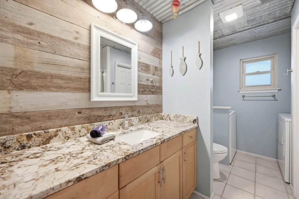 82 Guada Coma Drive #B New Braunfels, TX 78130