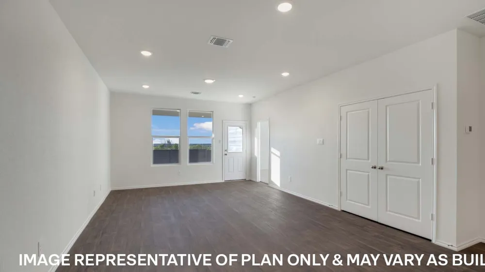 245 Harrison Crossing Uhland, TX 78640