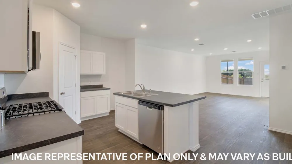245 Harrison Crossing Uhland, TX 78640