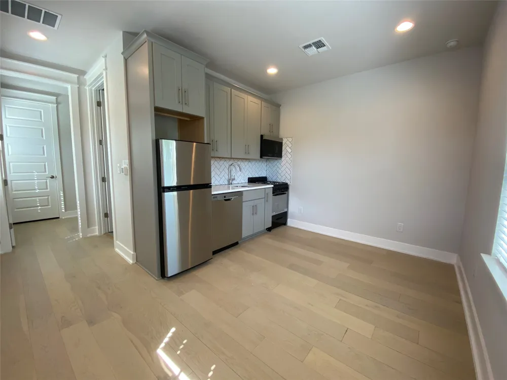 6920 Bethune Avenue #2 Austin, TX 78752