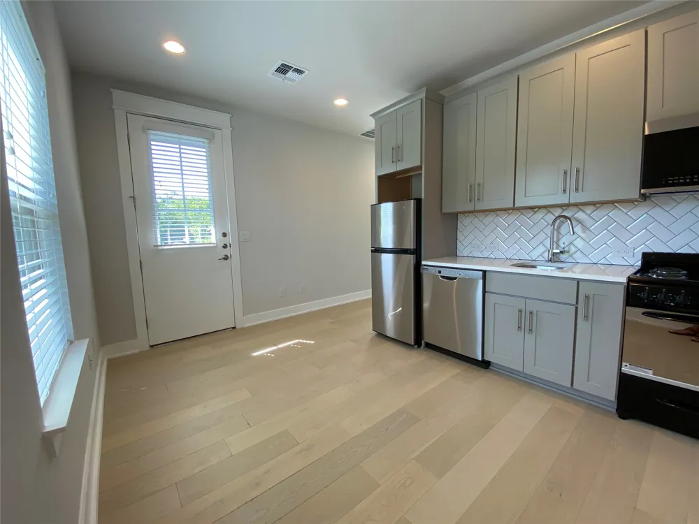 6920 Bethune Avenue #2 Austin, TX 78752