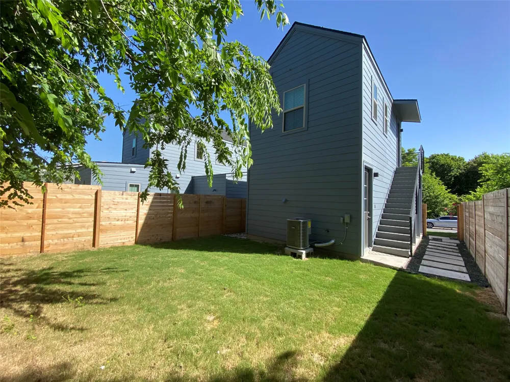 6920 Bethune Avenue #2 Austin, TX 78752