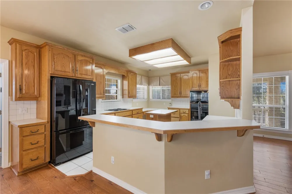 2550 County Road 233 Florence, TX 76527