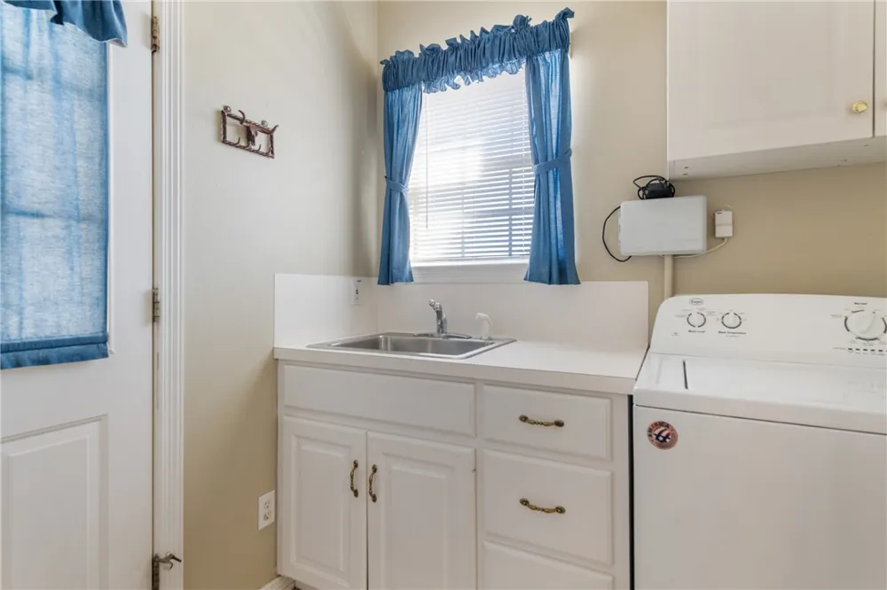 2550 County Road 233 Florence, TX 76527