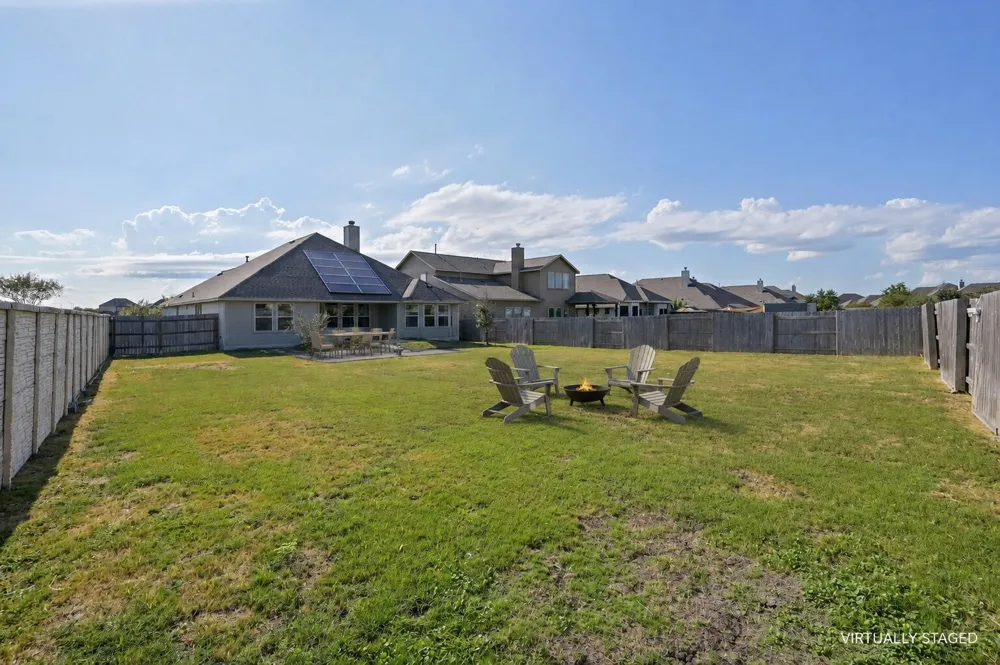 20420 Crested Caracara Lane Pflugerville, TX 78660