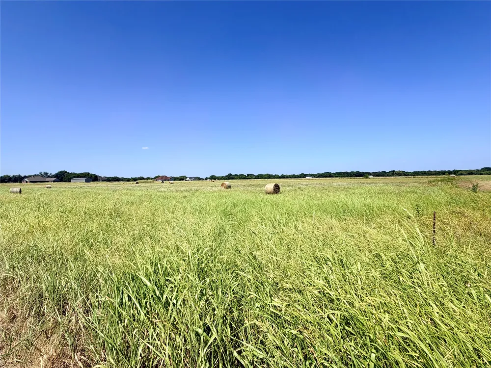 Ensign Drive Ennis, TX 75119