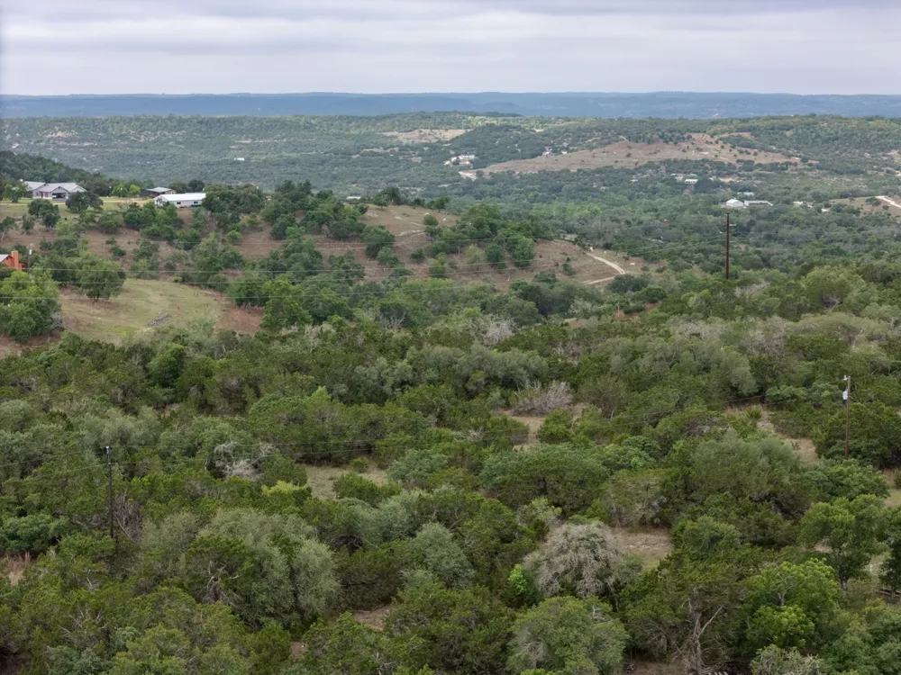 8 Altwein Road Blanco, TX 78606