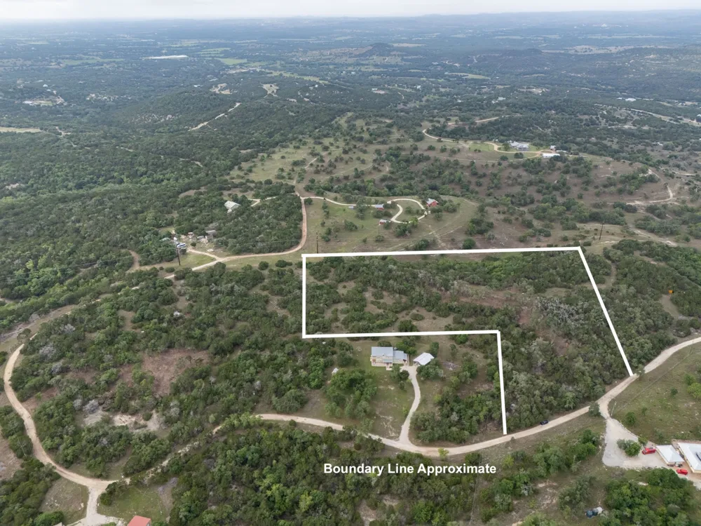 8 Altwein Road Blanco, TX 78606