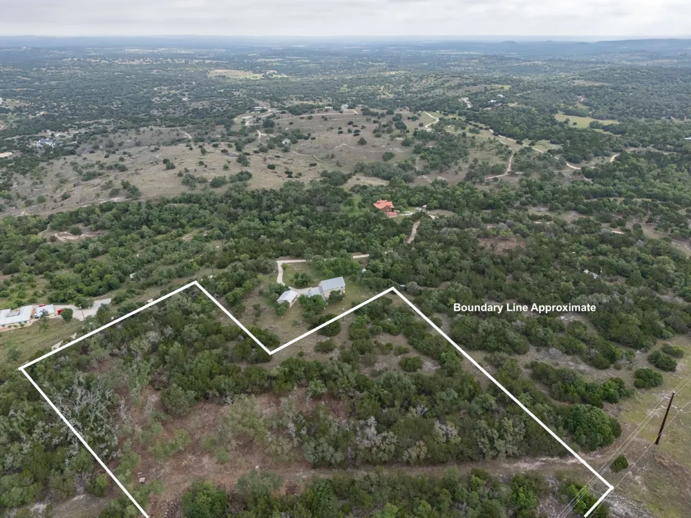8 Altwein Road Blanco, TX 78606