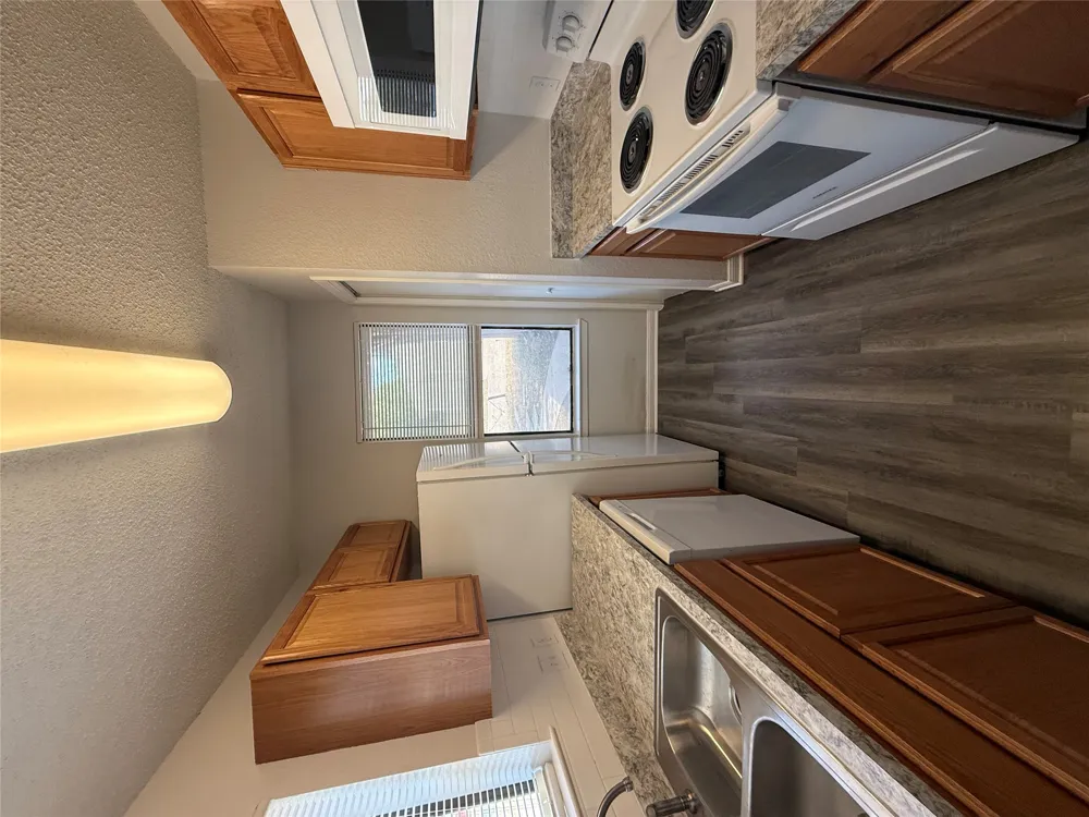 8909 Schick Road #A Austin, TX 78729