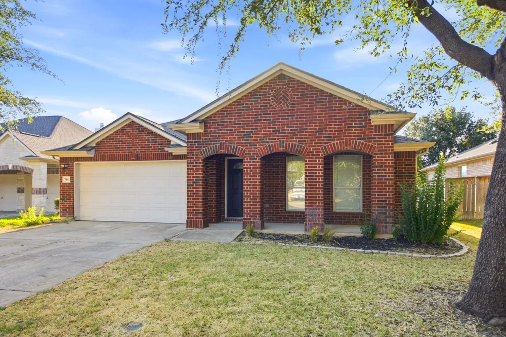 744 Bent Wood Place Round Rock, TX 78665