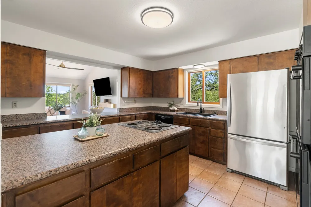 18205 Ridge Road Lago Vista, TX 78645