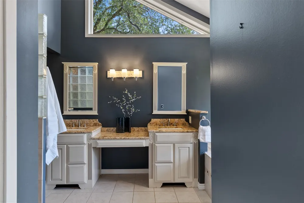 18205 Ridge Road Lago Vista, TX 78645