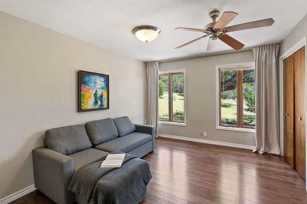 18205 Ridge Road Lago Vista, TX 78645