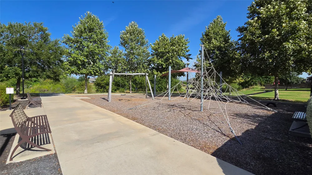 401 Duroc Drive Hutto, TX 78634