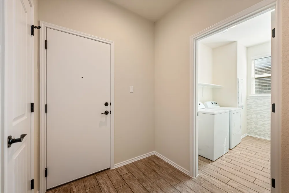 401 Duroc Drive Hutto, TX 78634