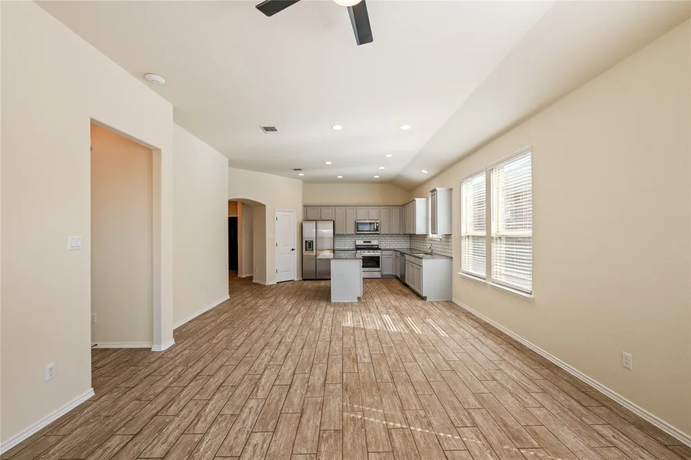 401 Duroc Drive Hutto, TX 78634