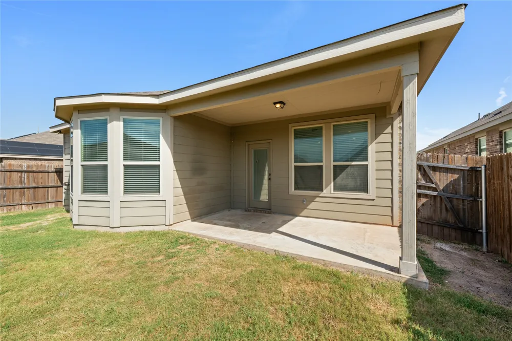 401 Duroc Drive Hutto, TX 78634