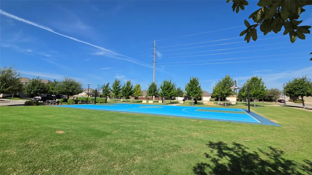 401 Duroc Drive Hutto, TX 78634