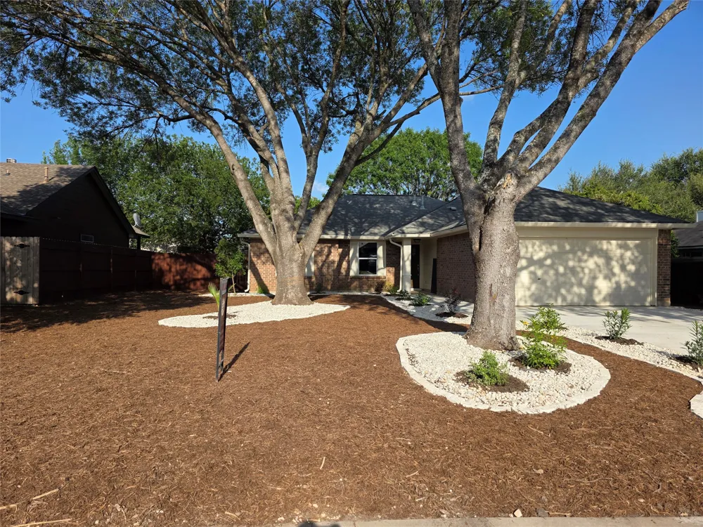 11602 Maybach Drive Del Valle, TX 78617
