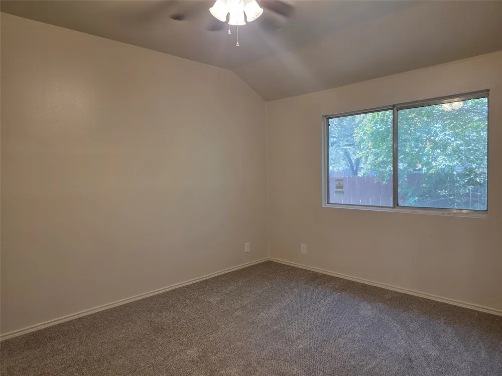11602 Maybach Drive Del Valle, TX 78617