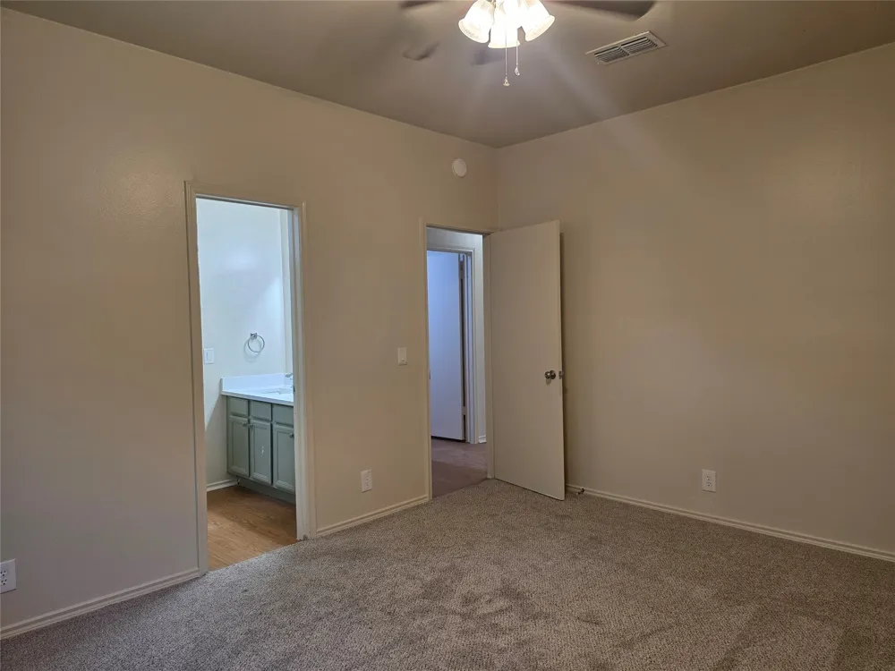 11602 Maybach Drive Del Valle, TX 78617