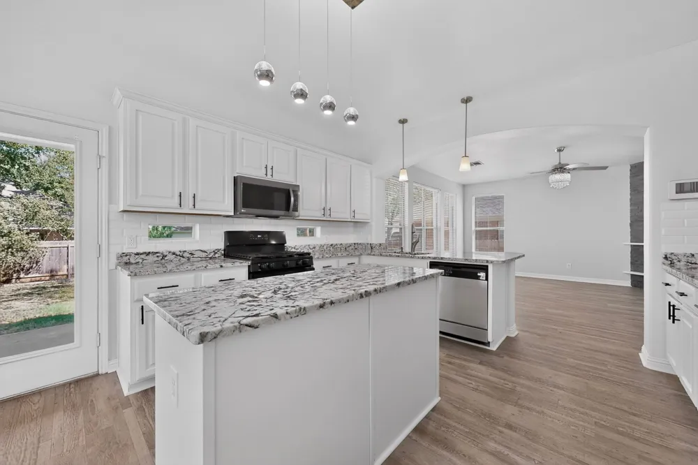 2500 National Park Boulevard Austin, TX 78747