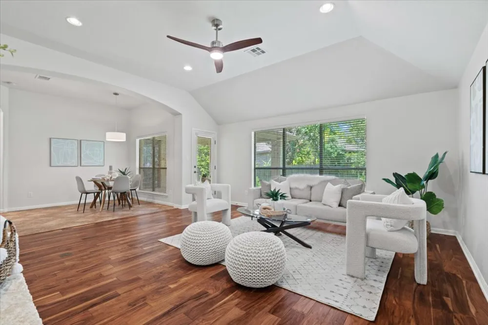 8129 Ladera Verde Drive Austin, TX 78739