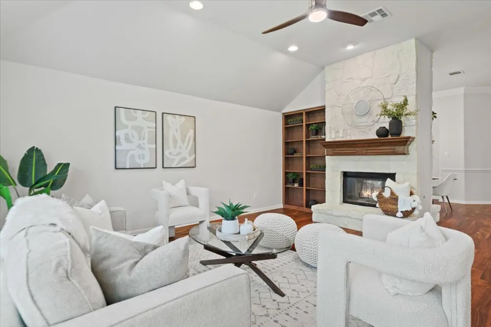 8129 Ladera Verde Drive Austin, TX 78739