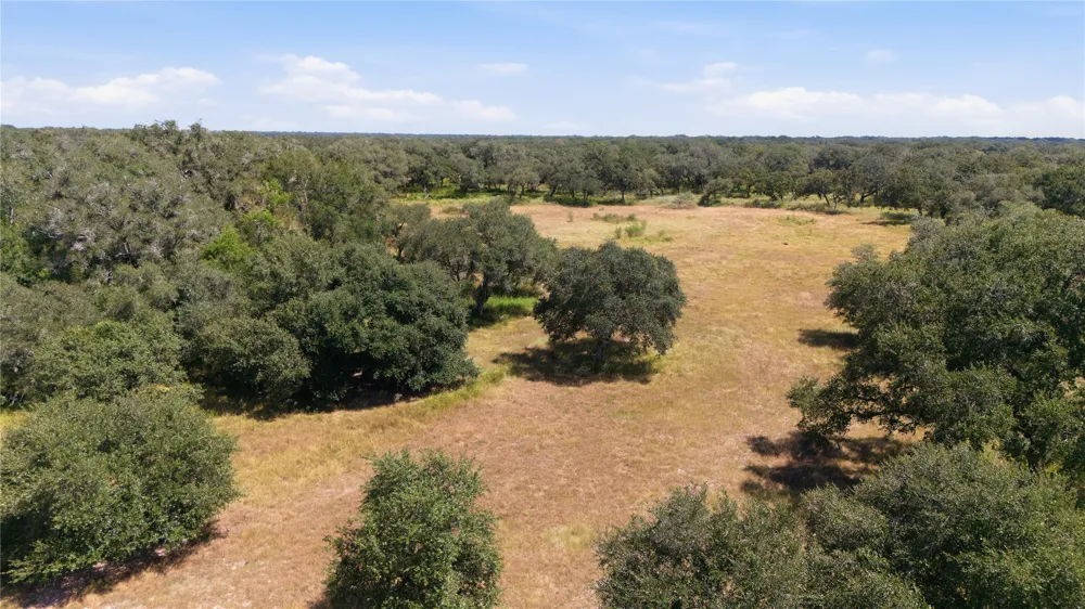 1 County Road 123 Edna, TX 77957