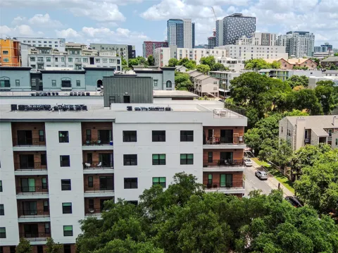 2500 Longview Street #521