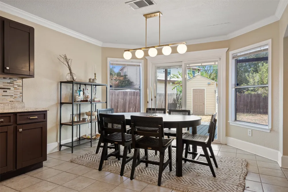 5409 Bahan Drive Del Valle, TX 78617
