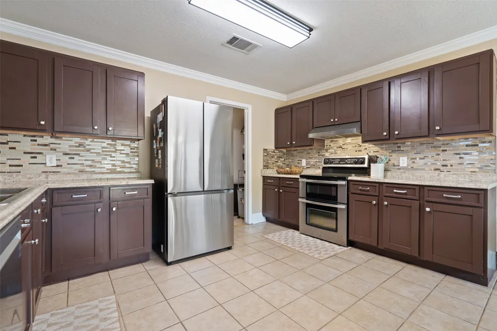 5409 Bahan Drive Del Valle, TX 78617