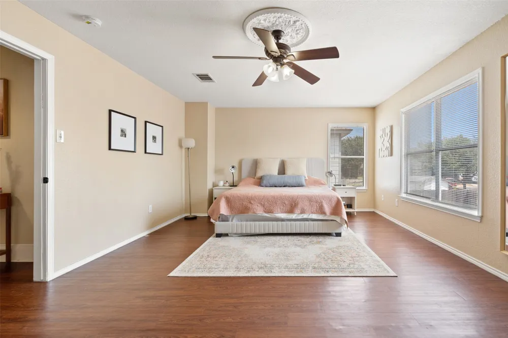 5409 Bahan Drive Del Valle, TX 78617