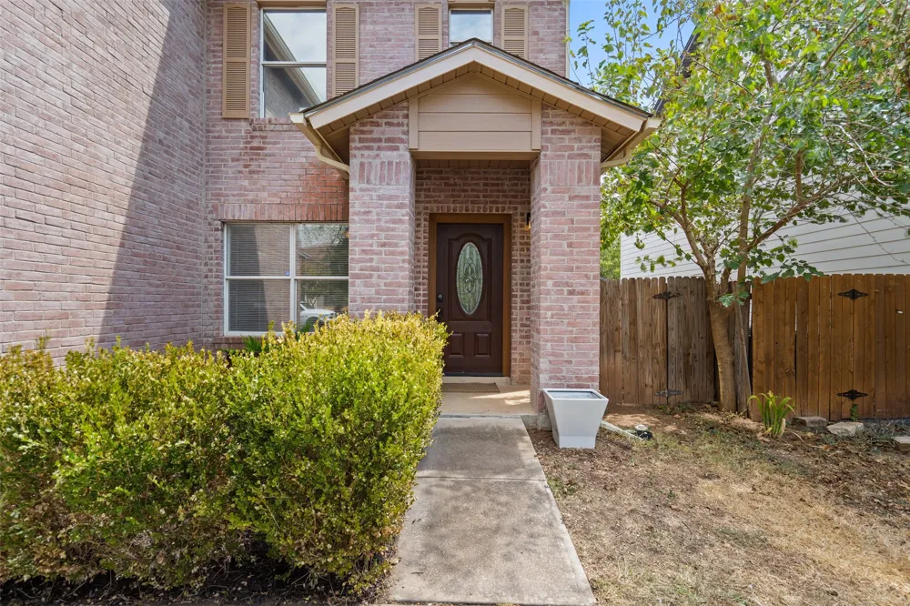 5409 Bahan Drive Del Valle, TX 78617