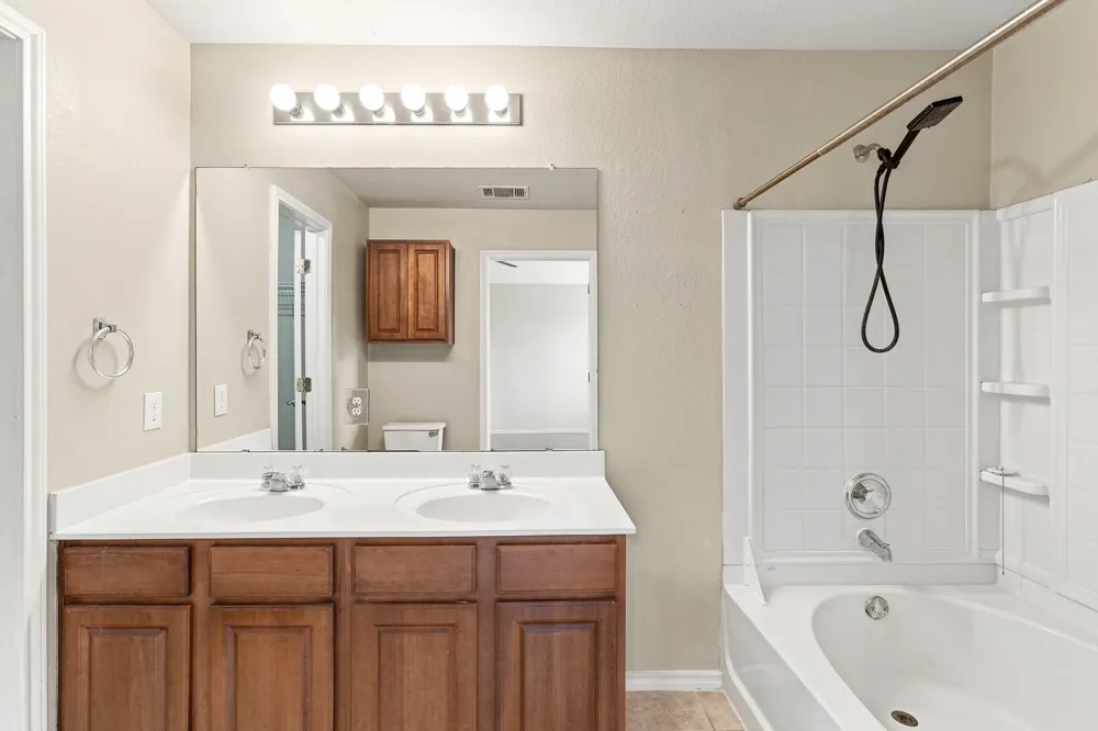 11400 Hereford Street Manor, TX 78653