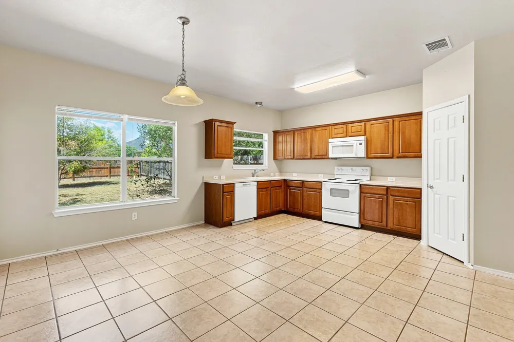 11400 Hereford Street Manor, TX 78653