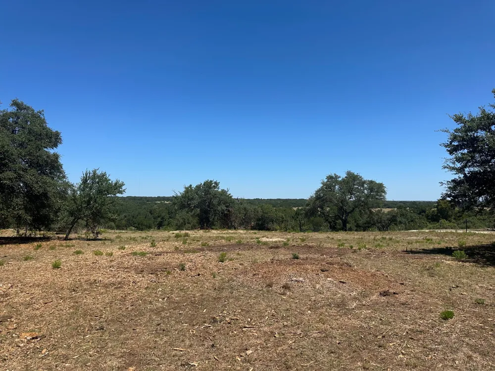 1900 County Road 284 Liberty Hill, TX 78642